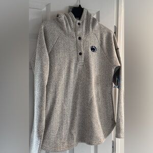 NWT Columbia Gray and Cream Women’s PSU Knit Sweater/Sweatshirt